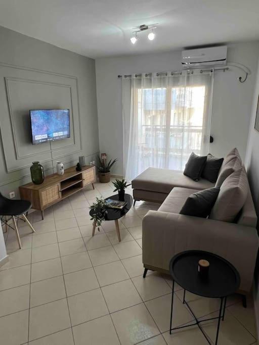 Luxury Apartment In The Center Of Xanthi Bagian luar foto